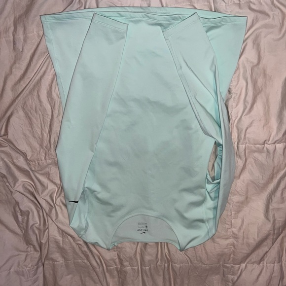 Nike long sleeve - Picture 3 of 3